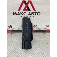 Дефлектор радиатора Mazda Demio 1 DW3W 1999 (1996-2002) D267614V1, <strong>-Б/У Детали сняты с АВТОМОБИЛЯ</strong>