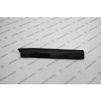 Уплотнитель капота LH Land Rover Range Rover Sport L494 2013 LR034448