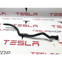 Трубка кондиционера Tesla Model X 2017 1031030-00-B,1052480-00-C,1043537-00-D,1486479-00-A