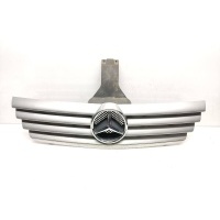 решетка радиатора Mercedes-Benz C-Класс W203/S203/CL203 2003 A2038800383