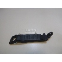 Направляющая переднего бампера правая Hyundai-Kia i30 (2012 - 2017) 86514A6000