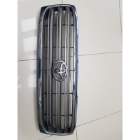Toyota land cruiser 100 решетка радиатора 8.2002 - 5.2005