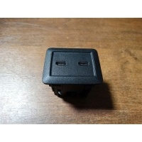 Панель блок порт usb c x2 мерседес w213 w253 1