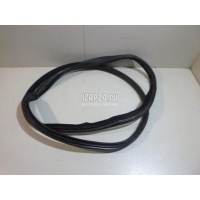 Уплотнитель (внутри) Renault Kaptur 2016 769230461R