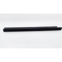 Уплотнитель стекла двери Toyota Camry 70 2021 6817433101, 68174-33100