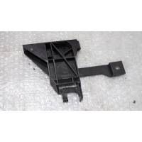 Крепление крепление пояса мерседес w246 w176 x156 c117