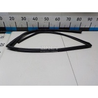Уплотнитель стекла двери Toyota RAV 4 2019 6814242061