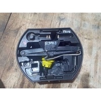 Домкрат Peugeot 3008 1 2010