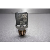 Датчик давления топлива 04l906054e audi tdi