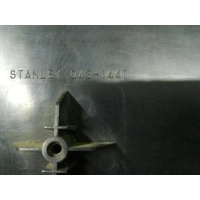 Фонарь крышки багажника Mazda 323F BA 1997 0431441