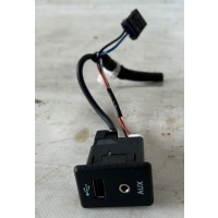 панель порт гнезда usb aux nissan qahqai j11 рестайлинг