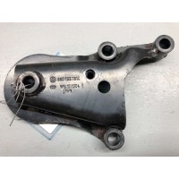 Кронштейн двигателя Volkswagen Polo 3 1997 6n0199181c