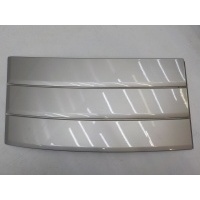 Накладка двери передней левой Land Rover Range Rover IV 2012-2017 LR074636