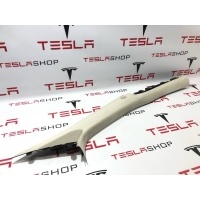 Пластик салона Tesla Model X 2017 1035939-07-G