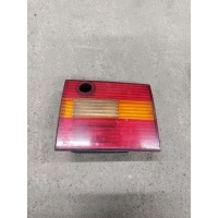Фонарь крышки багажника правый Volkswagen Passat B4 1995 3A9945108