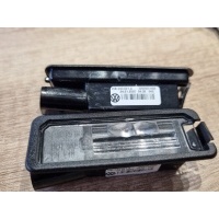 Volkswagen 3g5943021a лампочка освещение массива