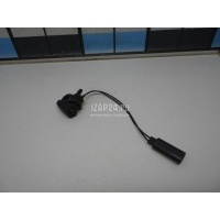 Форсунка омывателя лобового стекла Land Rover Discovery III (2004 - 2009) LR018834
