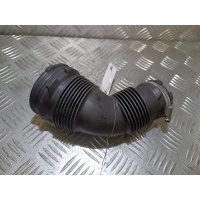 Патрубок впускного коллектора Audi A4 B7 2004-2008 2005 8E0129615K