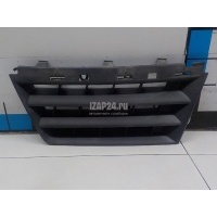 Решетка радиатора Renault Scenic II (2003 - 2009) 7701474779