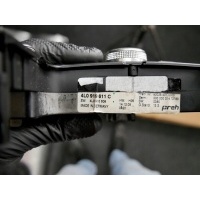 Audi q7 4l рестайлинг панель mmi 4l0919611c