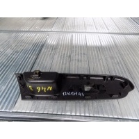 Накладка блока управления стеклоподъемниками MITSUBISHI ASX 2010-2016 7221C264XA