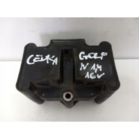 Катушка зажигания volkswagen гольф iv oe 032905106e