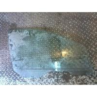 Стекло боковой двери перед. правая Ford Focus 1 1998-2004 2000 1088904