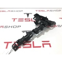 Кронштейн салона левый верхний Tesla Model X 2019 1056081-00-E,1051824-00-C
