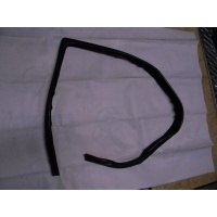 Уплотнитель стекла двери RENAULT Logan 2005-2014 823308414R