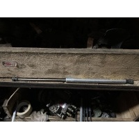 Амортизатор капота Volkswagen Bora A4 1998-2005 1J0823359C