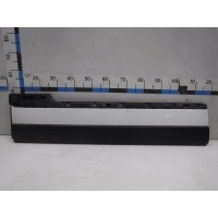 Накладка двери передней левой Land Rover Range Rover IV 2012-2017 LR038846