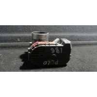 Заслонка дроссельная Volkswagen Polo 2000 030133062