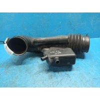 Патрубок воздушного фильтра INFINITI QX56 2004-2010 16576-7S00A