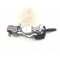Замок зажигания Ford Focus 2 2006 3M513F880AC