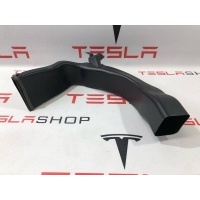 Воздуховод Tesla Model X 2019 1090898-00-A