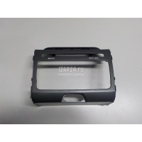 Рамка магнитолы Hyundai-Kia Sportage (2010 - 2015) 847403U035GA7