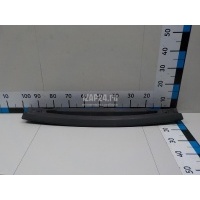 Накладка переднего бампера центральная Land Rover Discovery IV (2009 - 2016) LR014045