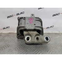 опора двигателя Volkswagen Passat B6, variant 2008 1K0199262