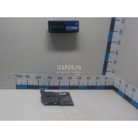 Пыльник (кузов наружные) VAG Octavia (A7) (2013 - 2020) 5Q0825271A