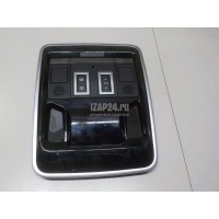 Плафон салонный Land Rover Range Rover IV 2013 LR070756