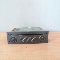 Renault scenic ii радио 8200461289