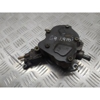 Насос вакуумный Volkswagen Golf-4 2000 038145215