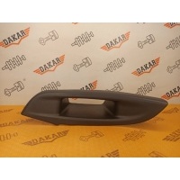 Накладка ручки двери Ford Focus CB8 2012 1733663