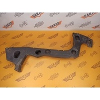 Кронштейн бампера Ford Focus CB8 2012 1729767