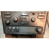 Volvo v70 ii панель кондиционера 9452368
