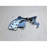 лапа крепление кпп volvo s60 iii 2.0 b 31697445