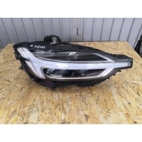 Фара передняя правая Volvo XC60 2 2018 31108601, 31656615