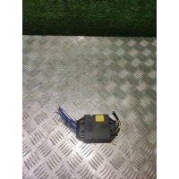 Блок управления центральным замком Renault Safrane 1998 7700413524