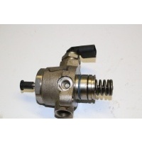 Насос топлива volkswagen skoda audi 06l127025j