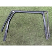 уплотнитель стекла двери Volkswagen Touareg NF II 2 2014 7P0839431L
